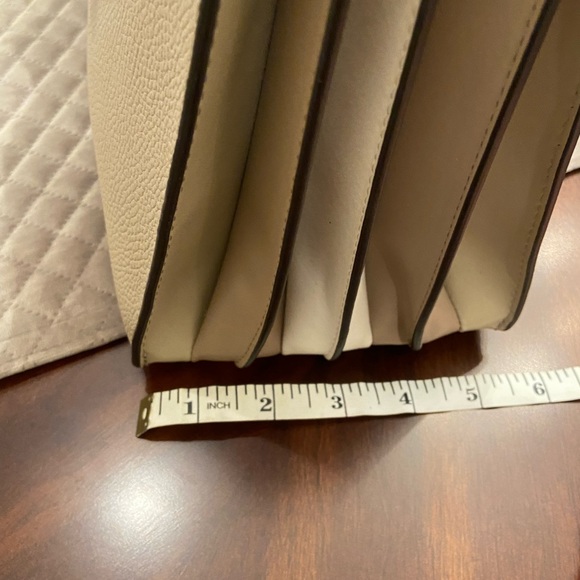 SOLD OUT””” Michael kors shoulder bag - Picture 5 of 6